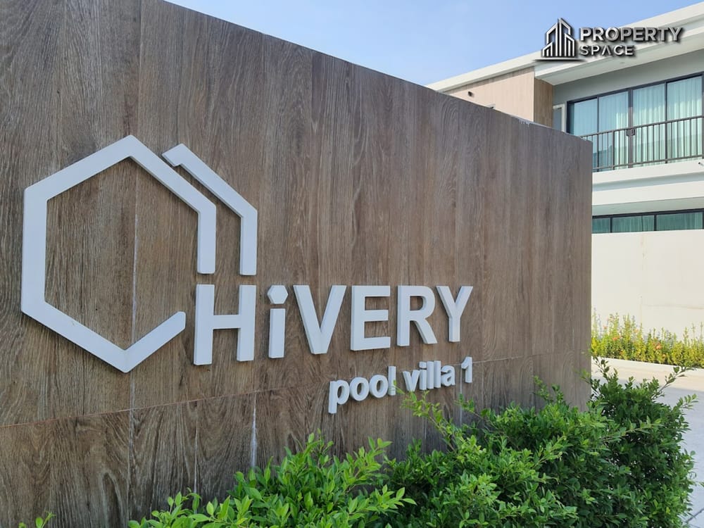 Hivery Pool Villa 1 Image 1