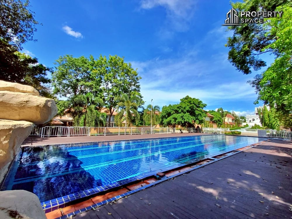 Grand Regent Residence Image 8