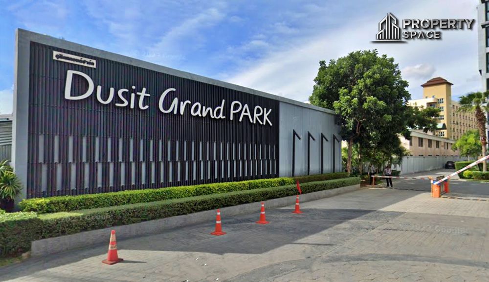 Dusit Grand Park 1 Condominium Image 1