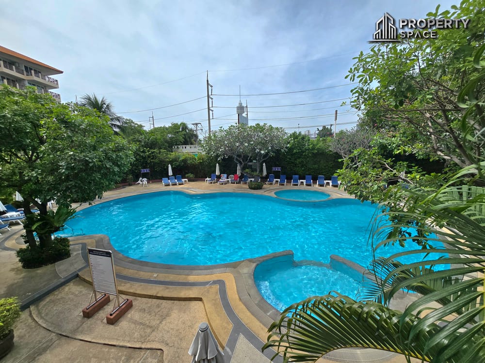 Royal Hill Resort Condo Pattaya Image 1