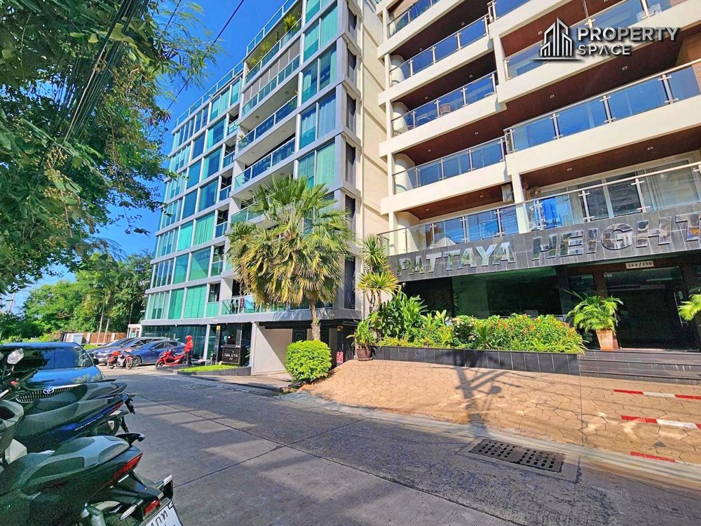 Pattaya Heights Condominium Image 1