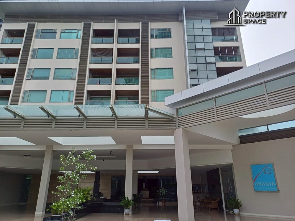 Ananya Beachfront Wongamat Image 15