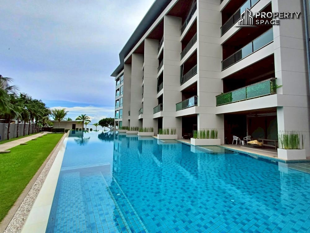 Ananya Beachfront Wongamat Image 10