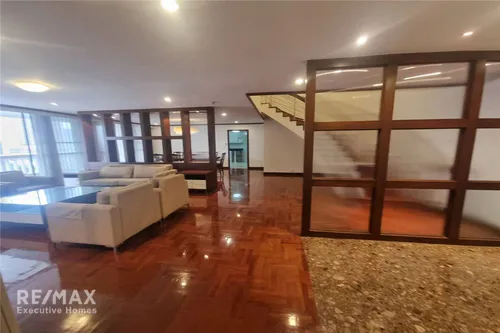 spacious-300sqm-newly-renovated-duplex-condo-for-rent-in-sukhumvit-24-pet-friendly-920071001-10197