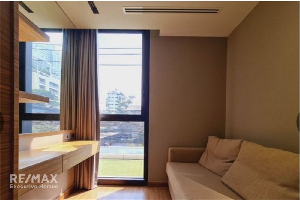 Rent 78K | Sprawling 2BR Serviced Residence | Shuttle Sukhumvit 31 5