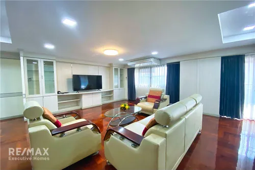 pet-friendly-3br-condo-for-rent-in-sukhumvit-39-260sqm-with-shuttle-to-bts-at-75k-920071001-10847