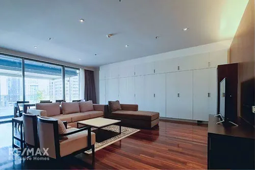modern-4-bedroom-condo-with-open-kitchen-in-sukhumvit-30-920071001-10959