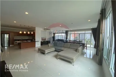 luxurious-4-bedroom-condo-steps-from-bts-asoke-920071001-11442