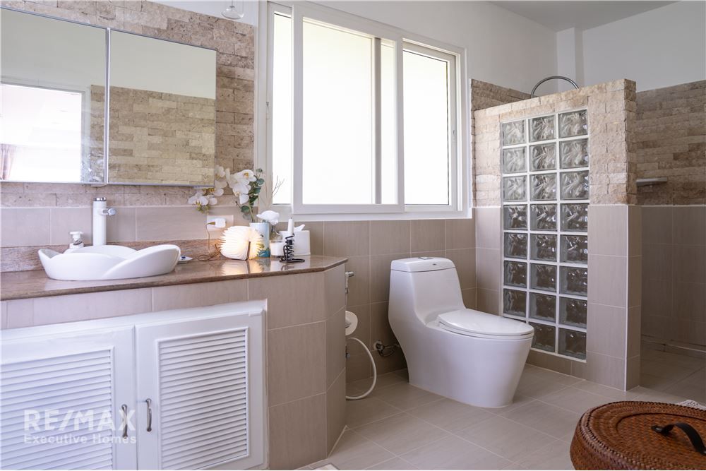 苏梅岛波普海景别墅420平米5室5卫出售 80