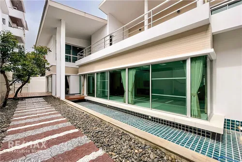 for-rent-spacious-3br-pool-villa-house-near-bts-phrom-phong-or-400-sqm-920071001-11911