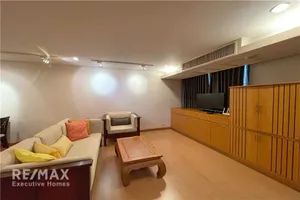 huge-1-bedroom-close-to-lumphini-park-920071001-12422