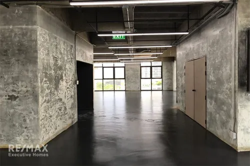 newly-renovated-loft-style-office-space-with-unblocked-views-in-prime-location-920071001-12431