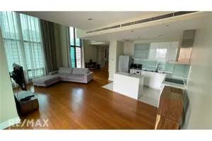 exquisite-duplex-living-in-the-bright-sukhumvit-24-920071001-12432