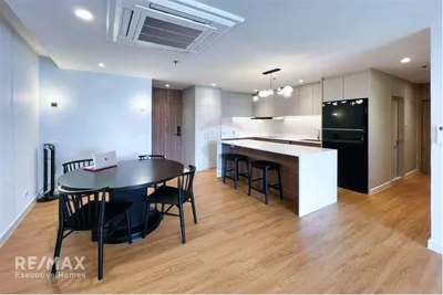 newly-renovated-high-floor-2beds-2-baths-condo-with-city-views-near-bts-phloen-chit-12-mins-walk-920071001-12661