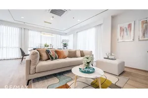 for-rent-stylish-2-bedroom-apartment-in-sathorns-new-low-rise-condo-920071001-12782