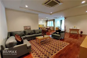 pet-friendly-3-bedroom-condo-for-rent-in-sukhumvit-22-bts-phrompong-920071001-12811