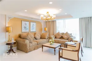 luxurious-4-bedroom-penthouse-condo-with-exceptional-services-in-sukhumvit-10-920071001-13016