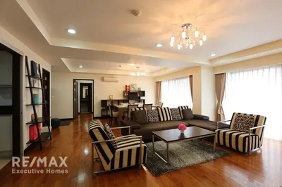 spacious-3-bedroom-condo-for-rent-at-baan-sukhumvit-14-or-200-sqm-920071001-13067