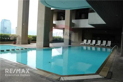 spacious-3-bed-condo-in-bangkoks-asoke-tower-920071001-13076