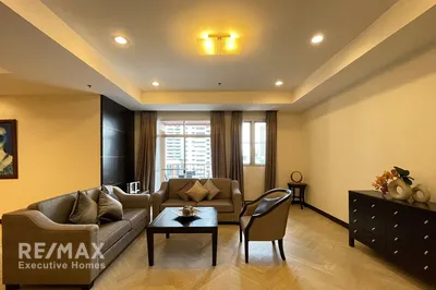 pet-friendly-3-bedroom-condo-for-rent-in-sukhumvit-19-920071001-13163