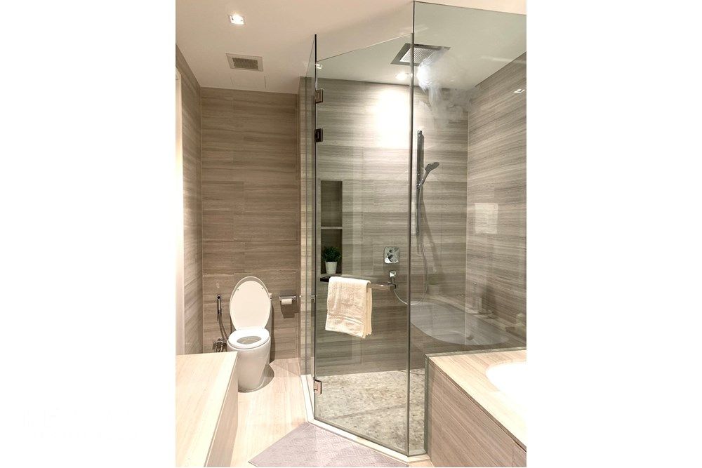 Luxury 1-Bedroom Condo for Rent at The Diplomat 39 12