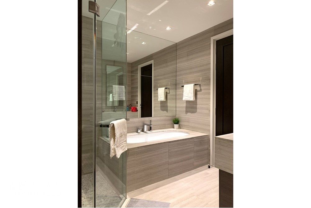 Luxury 1-Bedroom Condo for Rent at The Diplomat 39 13