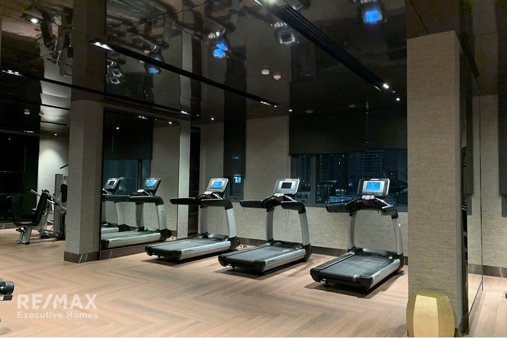 Luxury 1-Bedroom Condo for Rent at The Diplomat 39 16