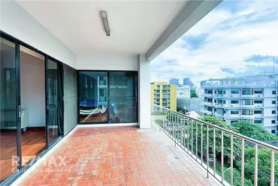 pet-friendly-cozy-2-bedroom-condo-with-big-balcony-in-soi-ruamrudee-920071001-14432