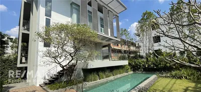 for-rent-modern-3-bedroom-pet-friendly-townhouse-with-private-pool-in-soonvijai-near-bangkok-hospital-920071001-14483