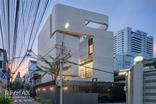 award-winning-460sqm-townhouse-for-sale-in-sathon-300m-to-bts-surasak-920071001-14503