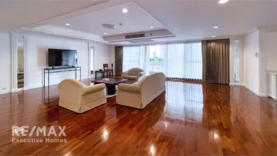 for-rent-spacious-4-bedroom-pet-friendly-condo-with-large-balcony-in-asoke-920071001-14588