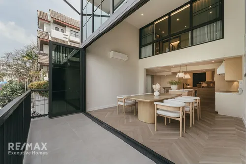 spacious-5br-house-compound-for-rent-at-170k-or-350sqm-5-min-walk-to-bts-920071001-14594