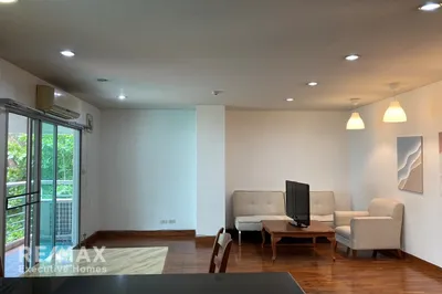 charming-2-bedroom-pet-friendly-condo-for-rent-steps-from-bts-thong-lo-920071001-14649