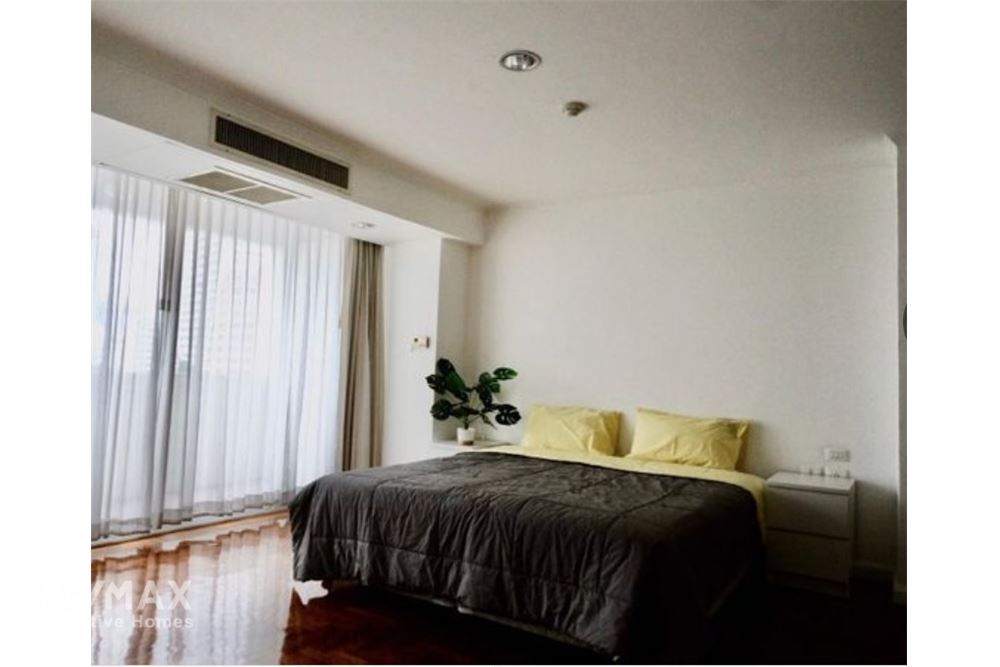 Pet-Friendly 3-Beds Apartment in Sathorn | Walk to BTS Saint Louis 7