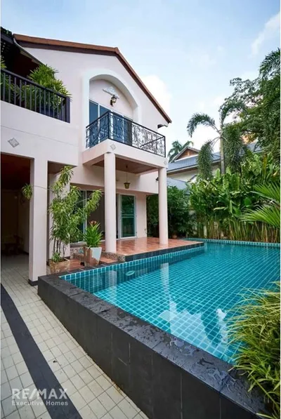 spacious-4-bedroom-detached-house-for-rent-in-sukhumvit-39-steps-from-bts-phrom-phong-920071001-14681