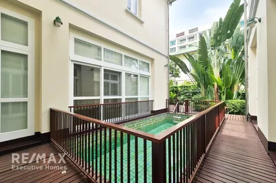 luxurious-condo-living-with-private-pool-newly-renovated-on-sukhumvit-38-920071001-14690