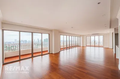 stunning-newly-renovated-21-bed-condo-for-rent-at-sathorn-park-place-920071001-14700