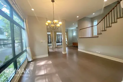 for-rent-charming-pet-friendly-townhouse-in-exclusive-thonglor-compound-920071001-14732