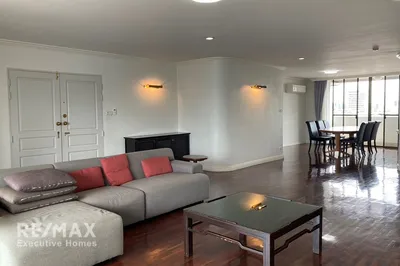 chic-and-spacious-3-bedroom-condo-in-renovated-sukhumvit-49-920071001-14791