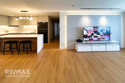 for-rent-newly-renovated-high-floor-2-bedroom-condo-with-city-views-13-mins-walk-to-bts-phloen-chit-920071001-14868