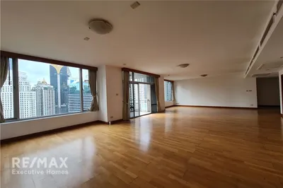 spacious-4-bedroom-condo-for-sale-near-bts-ploenchit-and-lumpini-park-just-7-mins-walk-920071001-14881