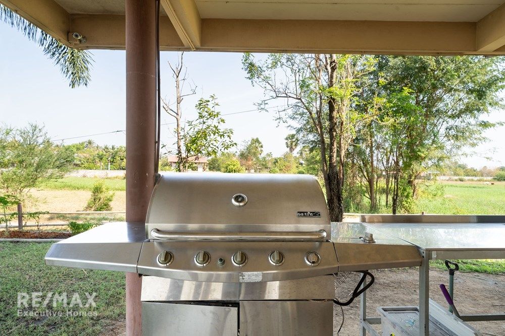 Multilevel Detached Home for Rent in Cha-Am | 8,000sqm Land Near Golf and Beach | 35K 26