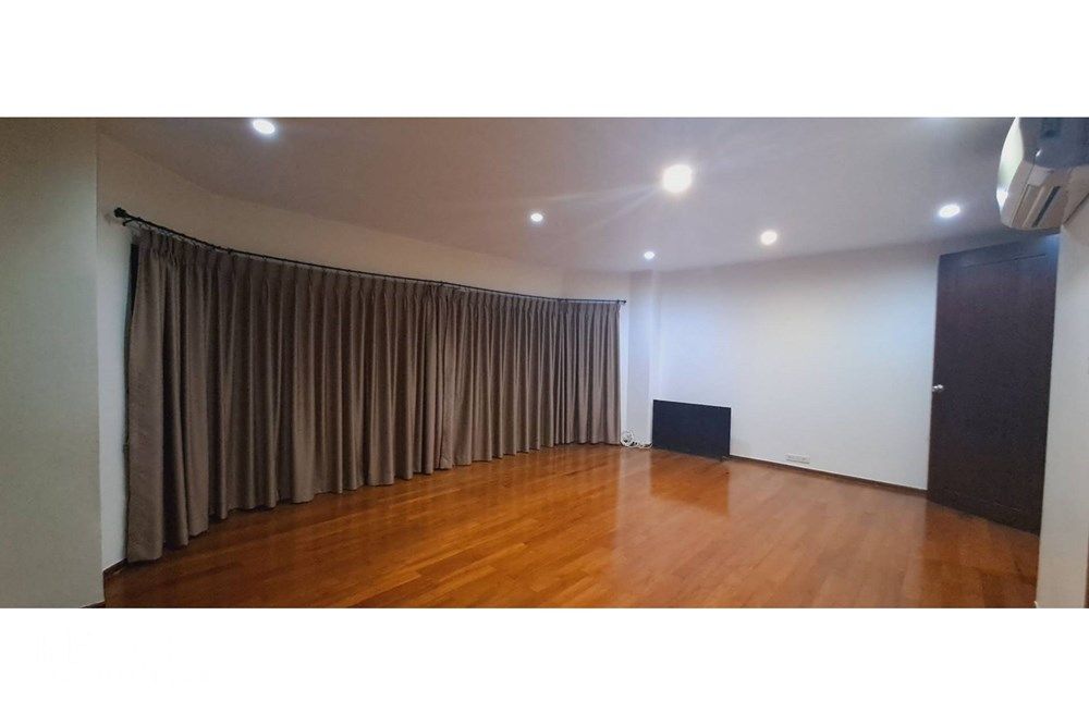 Rent 120K | Lotus Point Ekkamai 10 | 450sqm 5-Story | 6m High Ceiling 16