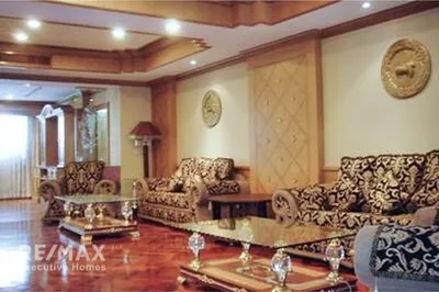 for-rent-4-bedroom-condo-at-arunroj-tower-22nd-floor-in-sukhumvit-soi-20-920071001-15043