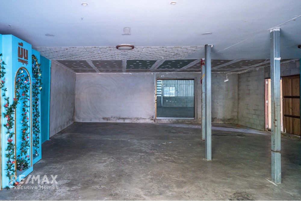 Warehouse for Rent in Cha Am, Hua Hin - Ideal Business Location 11