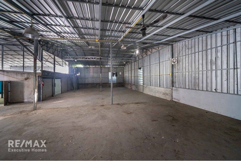Warehouse for Rent in Cha Am, Hua Hin - Ideal Business Location 17