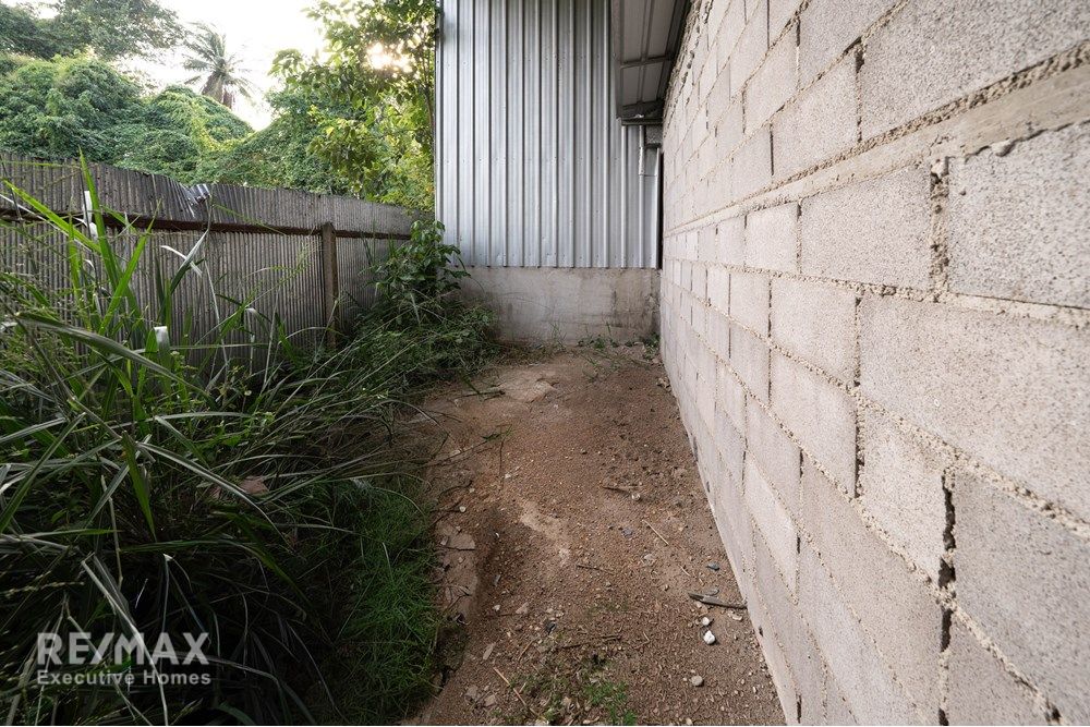 Warehouse for Rent in Cha Am, Hua Hin - Ideal Business Location 2