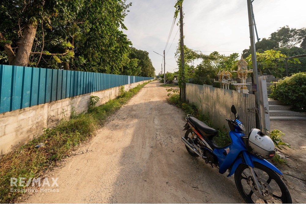 Warehouse for Rent in Cha Am, Hua Hin - Ideal Business Location 6