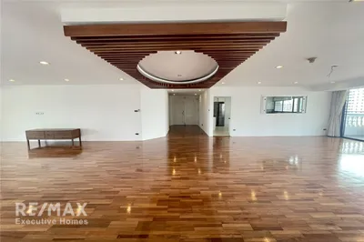 for-rent-expansive-lake-view-condo-with-4-bedrooms-in-sukhumvit-12-920071001-15083