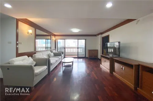 pet-friendly-3-bedroom-low-rise-condo-in-sukhumvit-15-920071001-15097